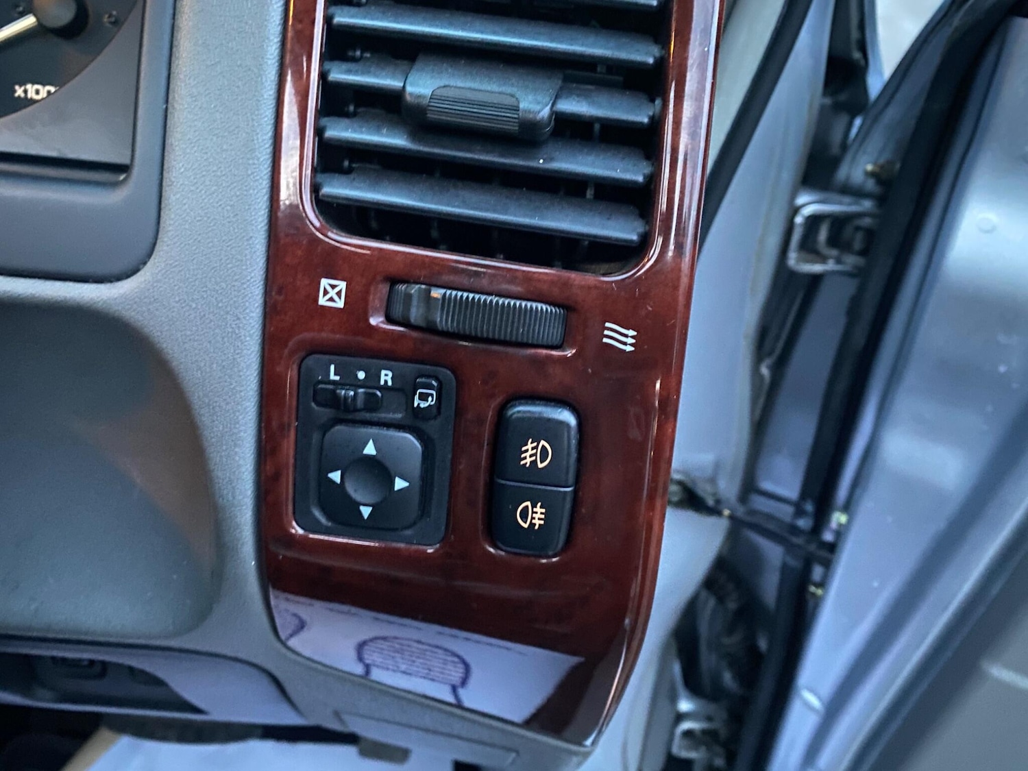 Used Mitsubishi Shogun 2004 for sale - 77202751: Photo 29