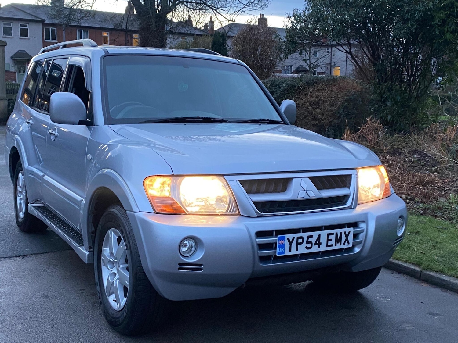 Used Mitsubishi Shogun 2004 for sale - 77202751: Photo 3