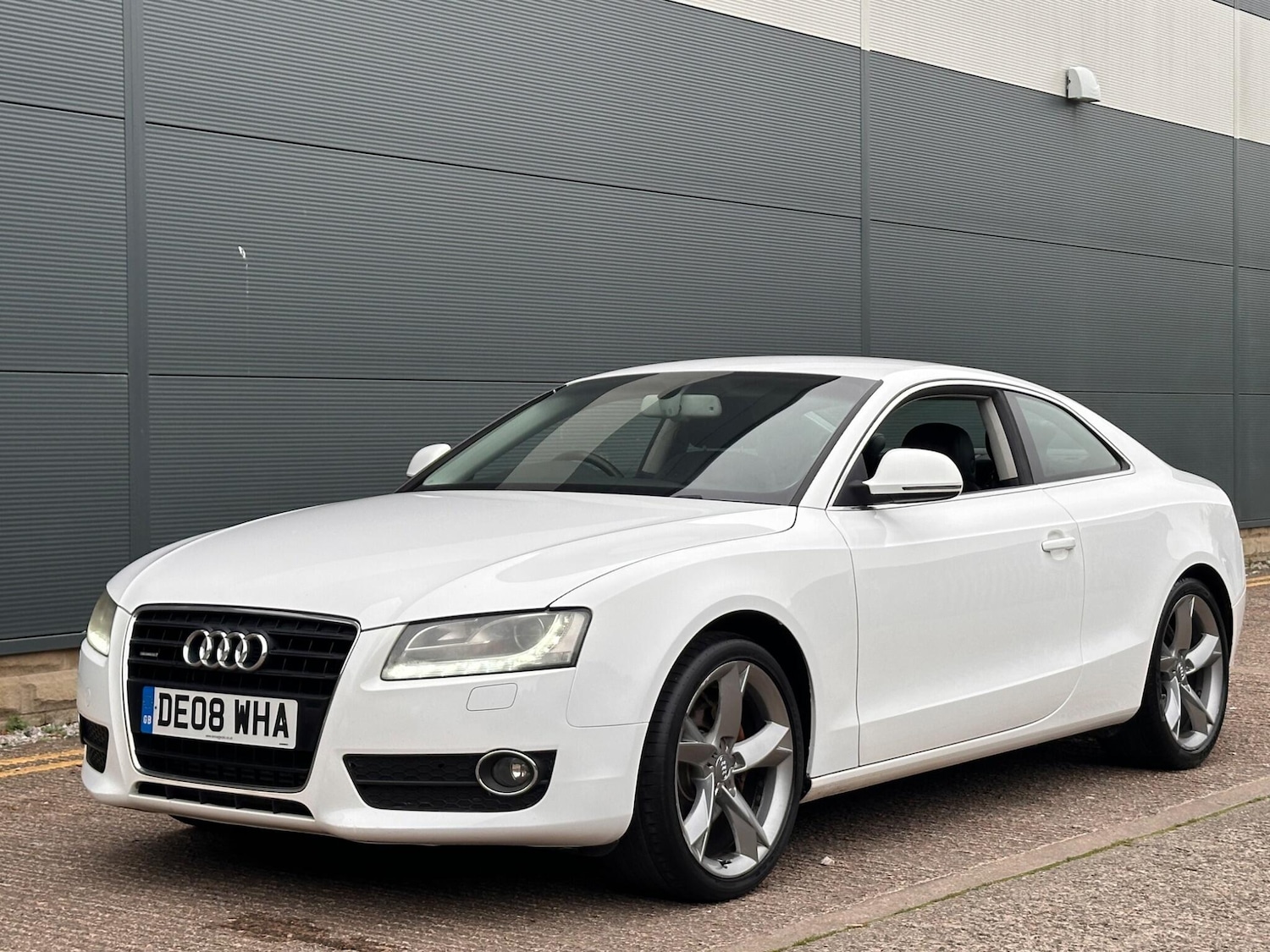 Used Audi A5 2008 for sale - 76485129: Photo 3
