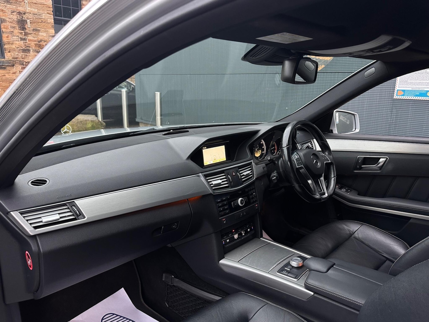 Used Mercedes-Benz E Class 2012 for sale - 77215974: Photo 50