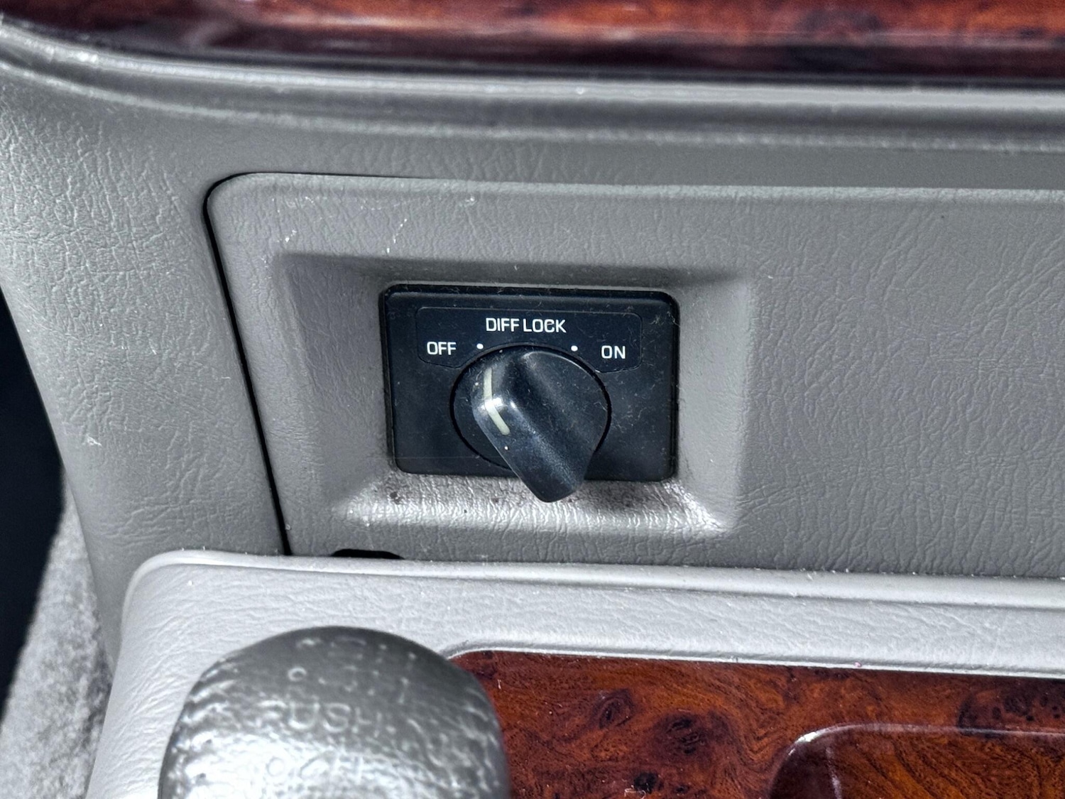 Used Nissan Patrol GR for sale - 76484752: Photo 38