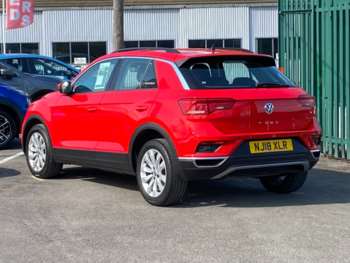 Used Volkswagen T-Roc 2018 for sale - 74707150: Photo