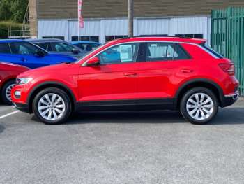 Used Volkswagen T-Roc 2018 for sale - 74707150: Photo