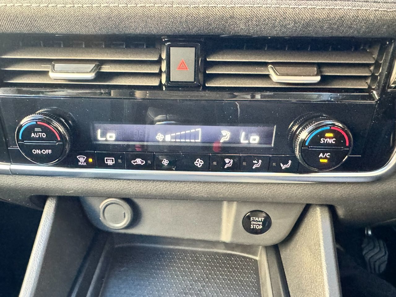 Used Nissan Qashqai for sale - 77536110: Photo 13