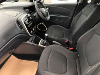 Used Renault Captur 2019 for sale - 67219044: Photo
