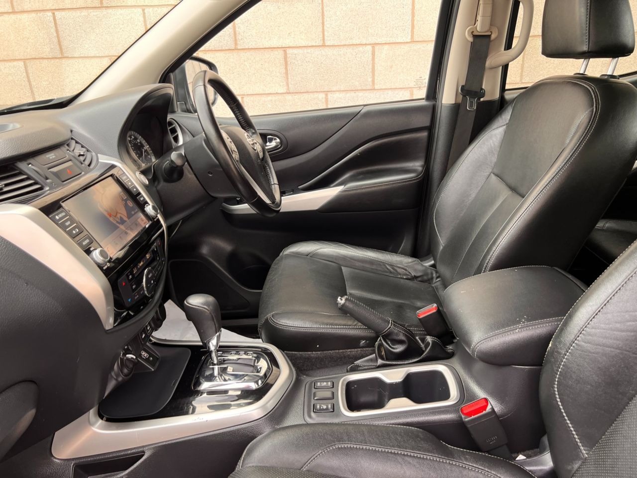 Used Nissan Navara 2020 for sale - 76785407: Photo 9