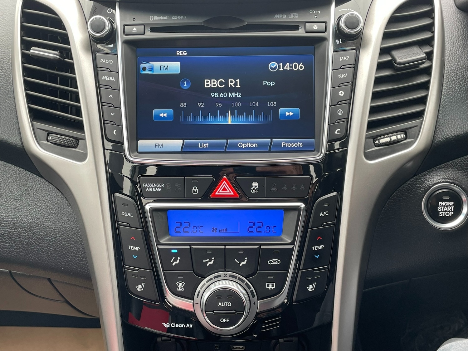 Used Hyundai i30 2015 for sale - 76036324: Photo 14