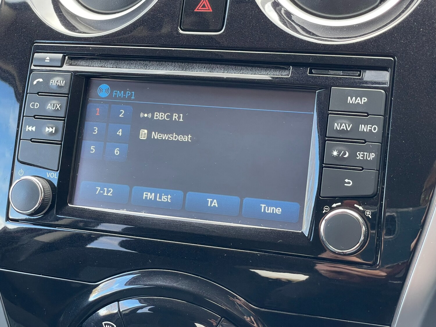 Used Nissan Note 2014 for sale - 77086136: Photo 14