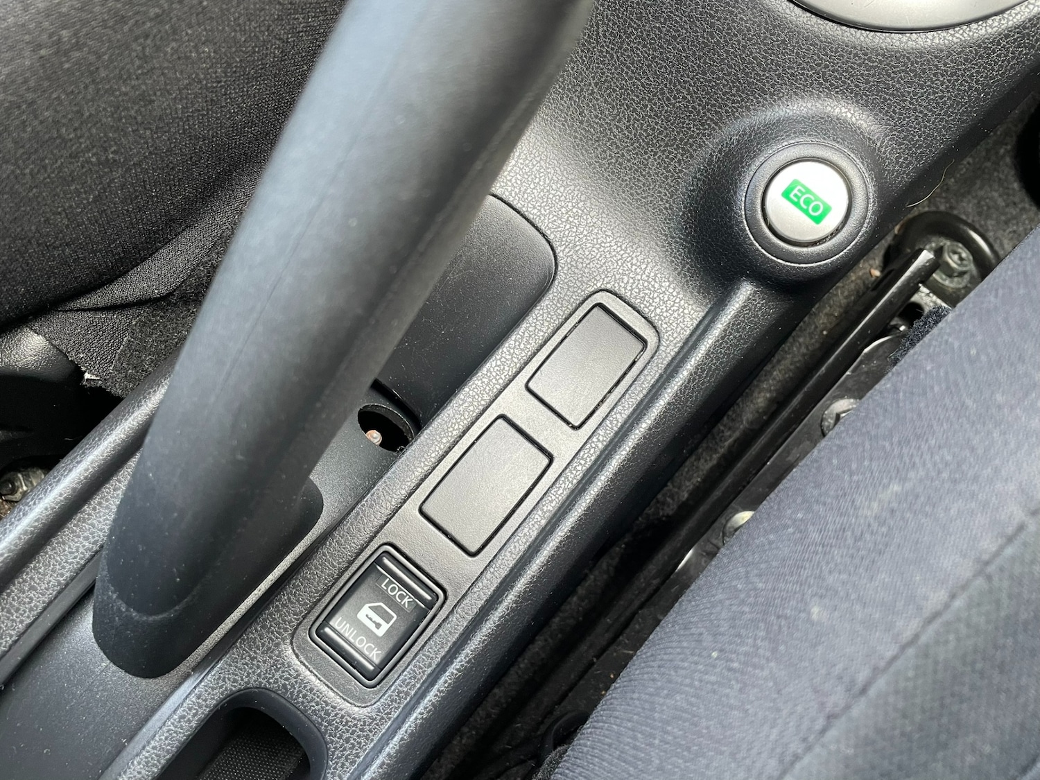 Used Nissan Note 2014 for sale - 77086136: Photo 8