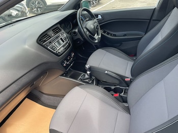 Used Hyundai i20 2016 for sale - 75046741: Photo