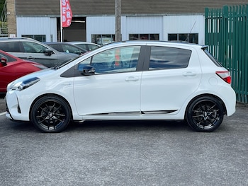 Used Toyota Yaris 2019 for sale - 78423861: Photo