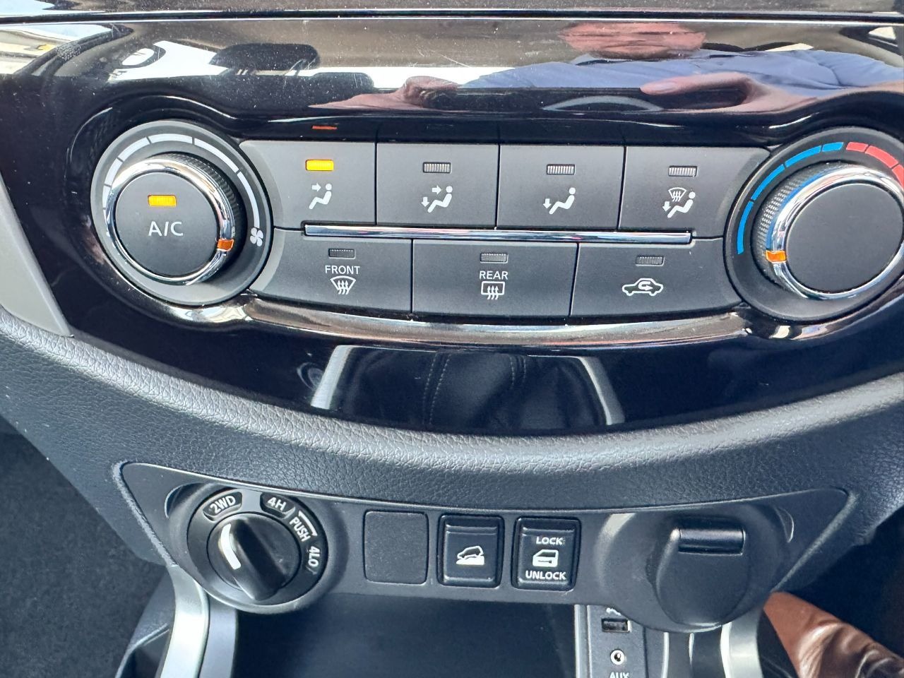 Used Nissan Navara 2023 for sale - 76553895: Photo 17