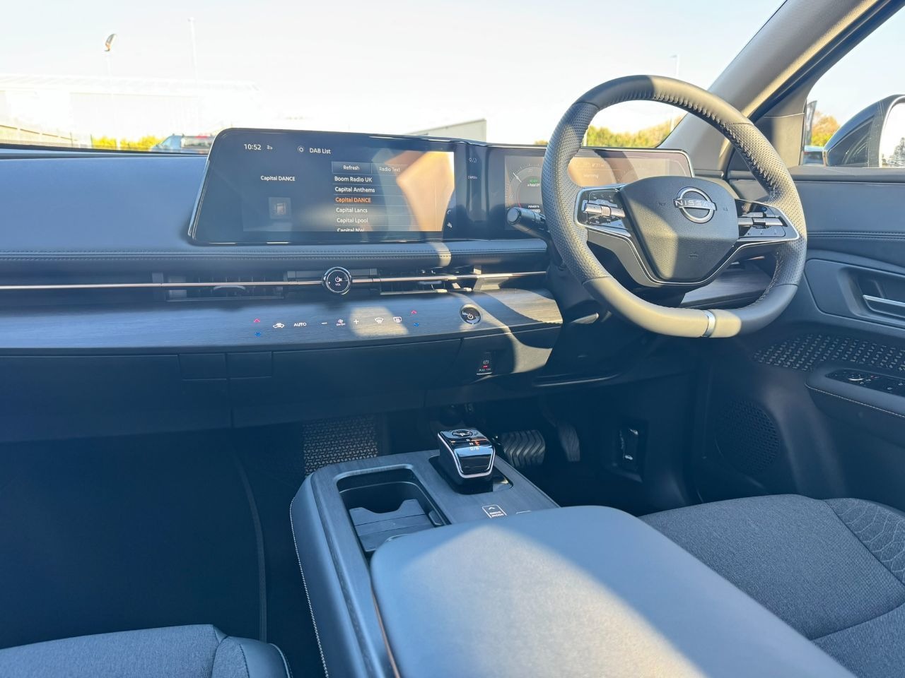 Used Nissan ARIYA 2025 for sale - 76785400: Photo 10