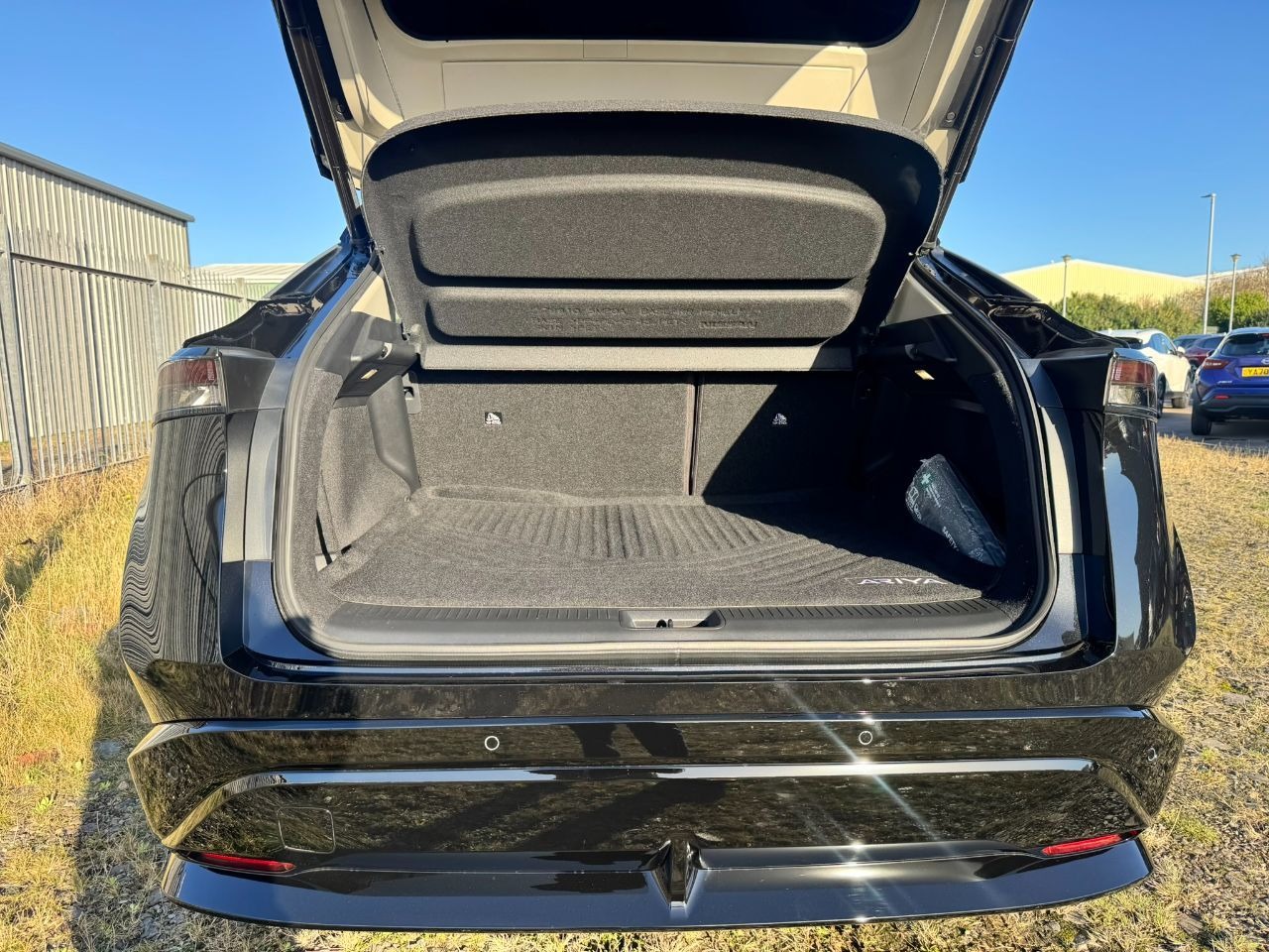 Used Nissan ARIYA 2025 for sale - 76785400: Photo 11