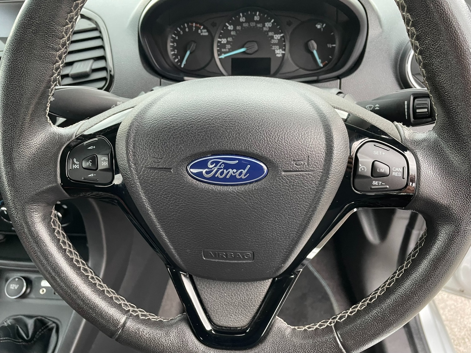 Used Ford Ka+ 2017 for sale - 76130376: Photo 10