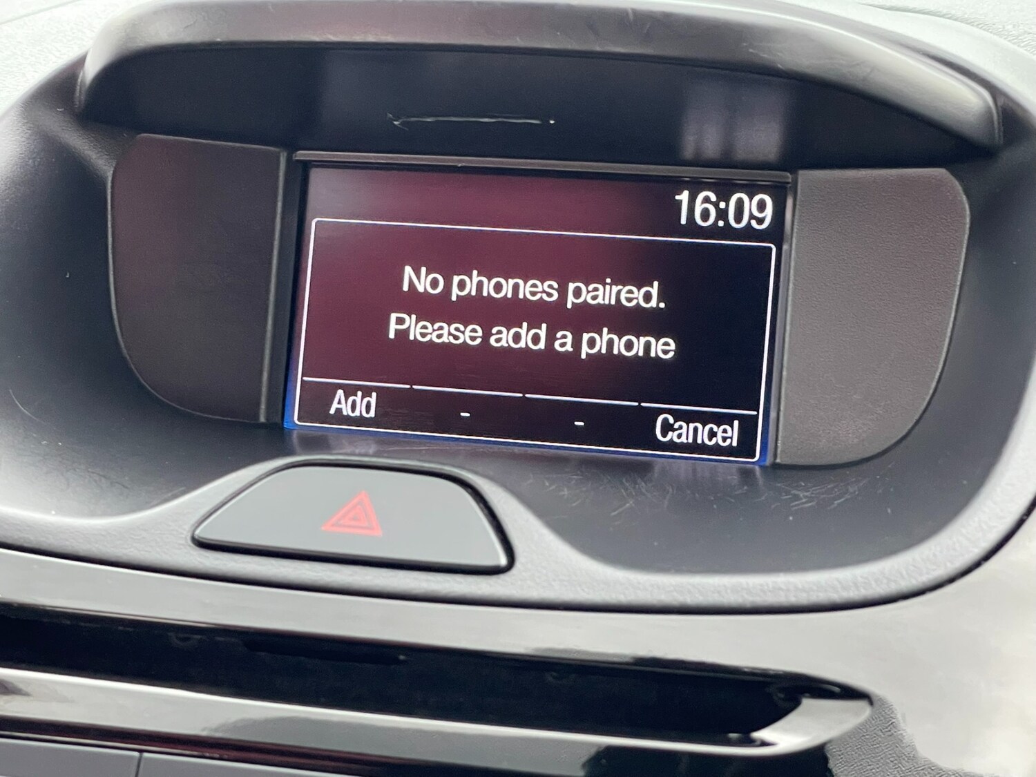 Used Ford Ka+ 2017 for sale - 76130376: Photo 16