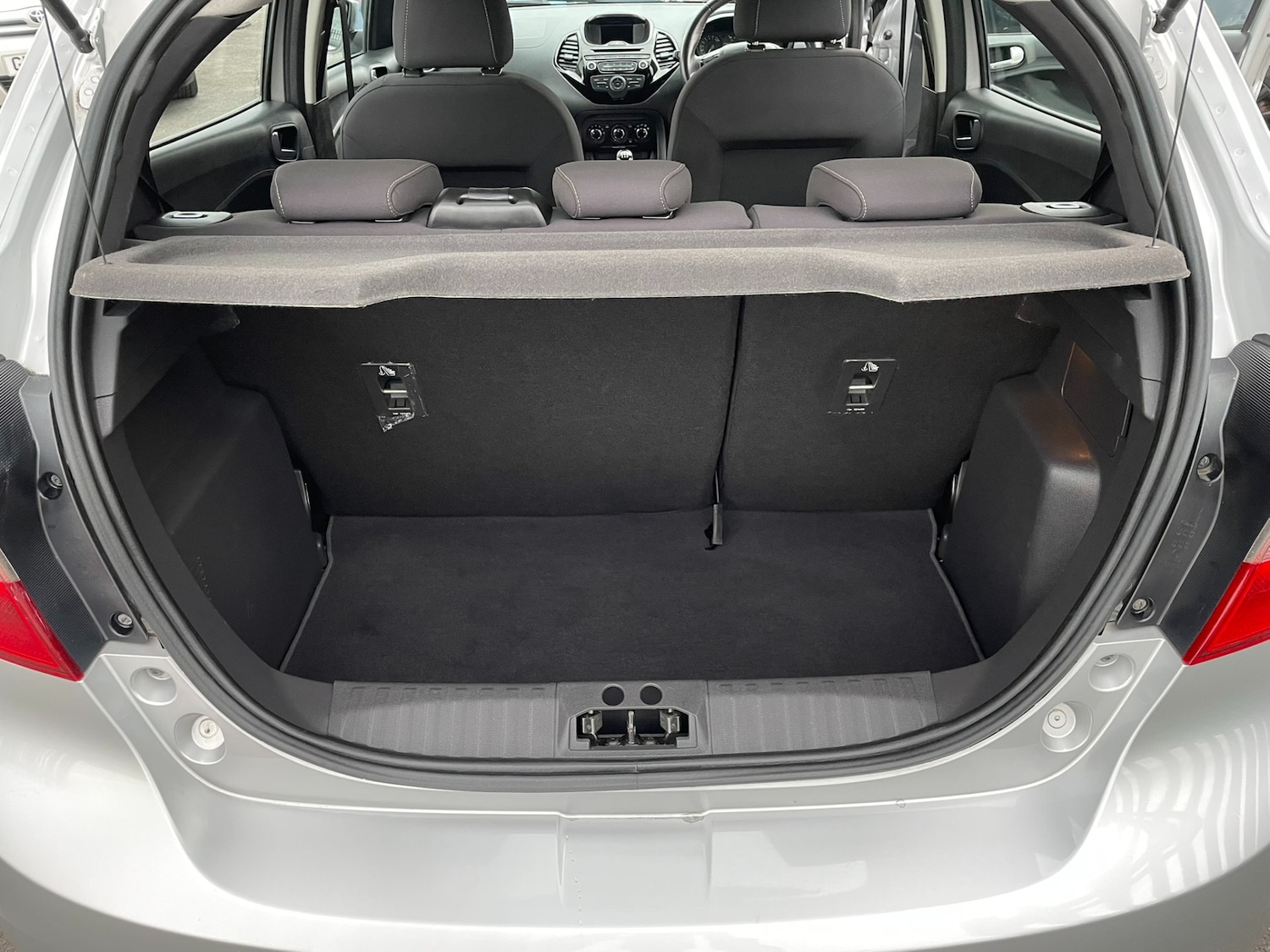 Used Ford Ka+ 2017 for sale - 76130376: Photo 6