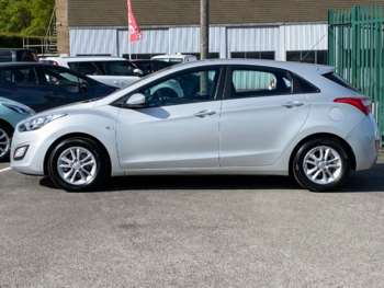 Used Hyundai i30 2013 for sale - 73951379: Photo