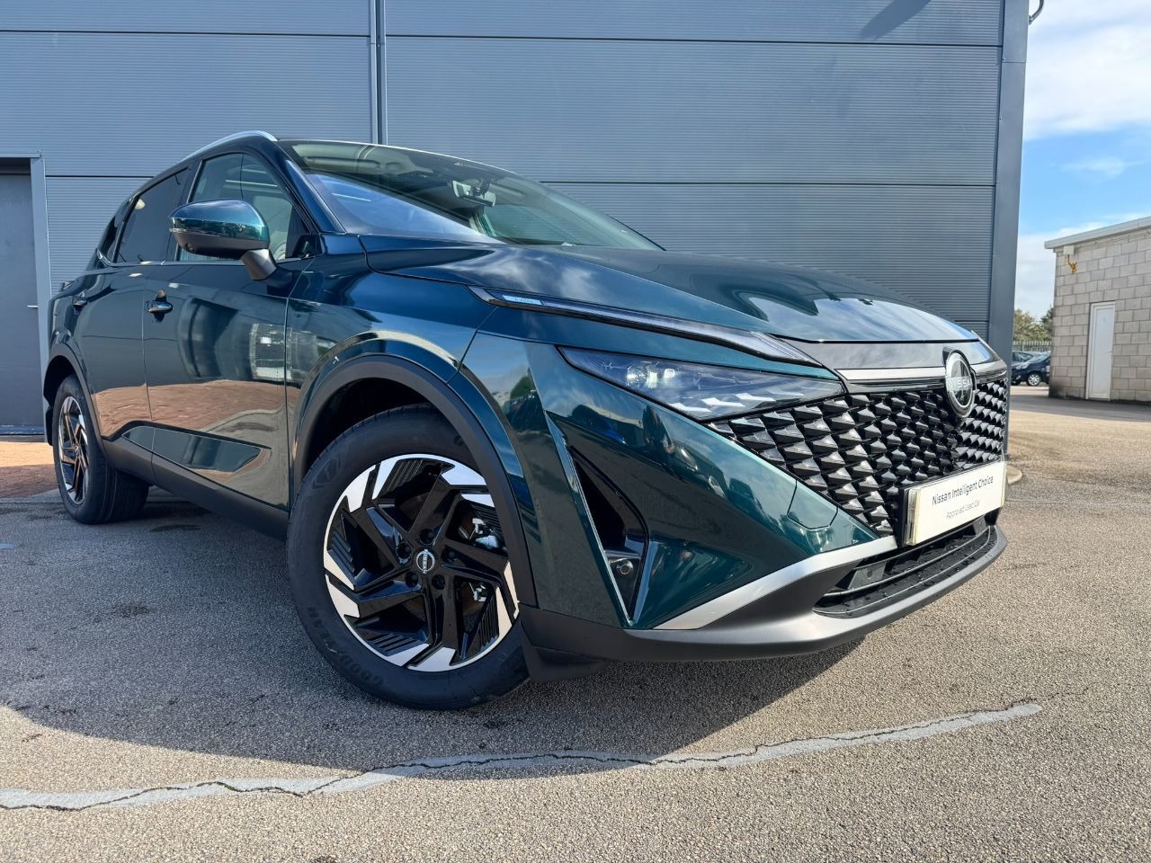 Used Nissan Qashqai 2025 for sale - 76324996: Photo 1