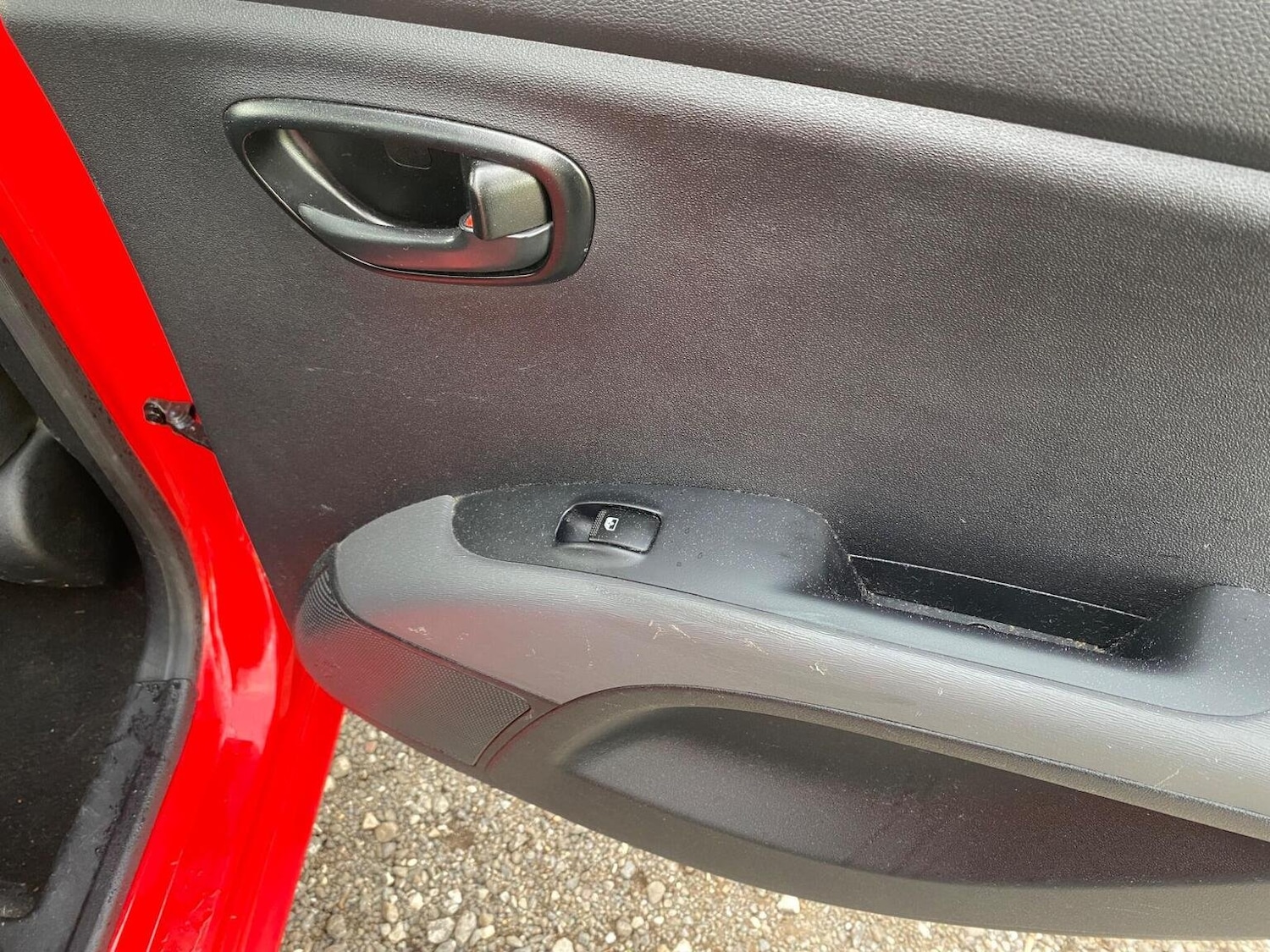 Used Hyundai i10 2012 for sale - 76497531: Photo 11