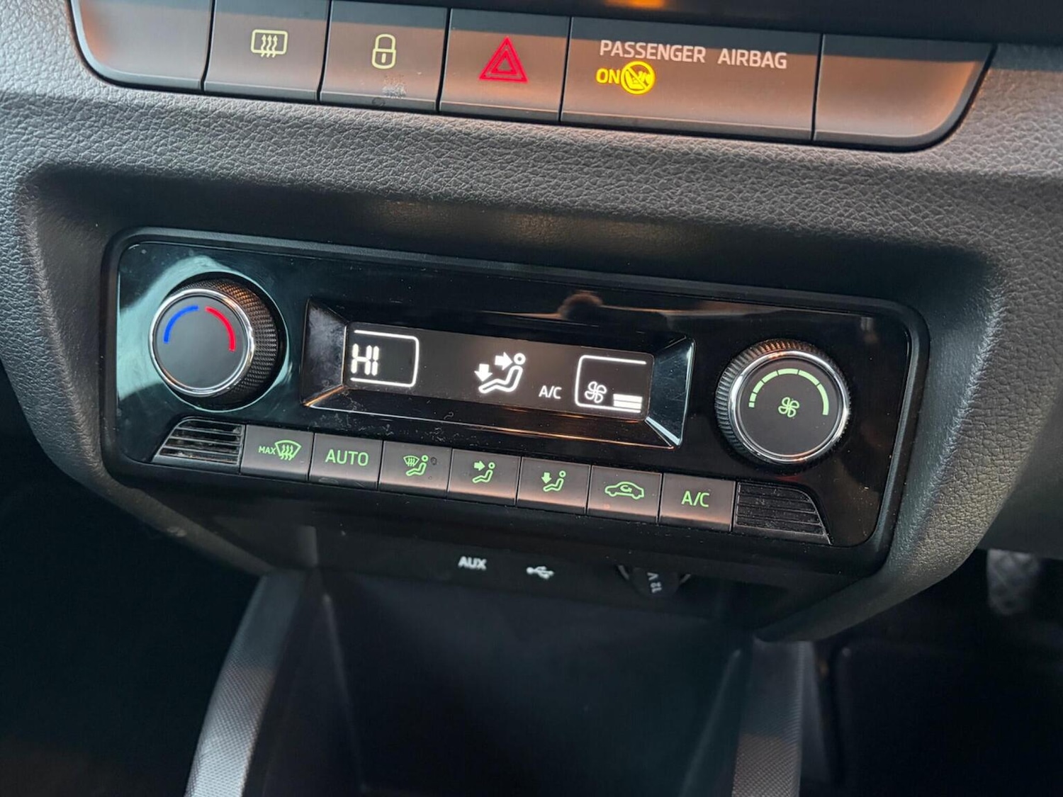 Used Citroen C4 Cactus 2016 for sale - 78209932: Photo 22