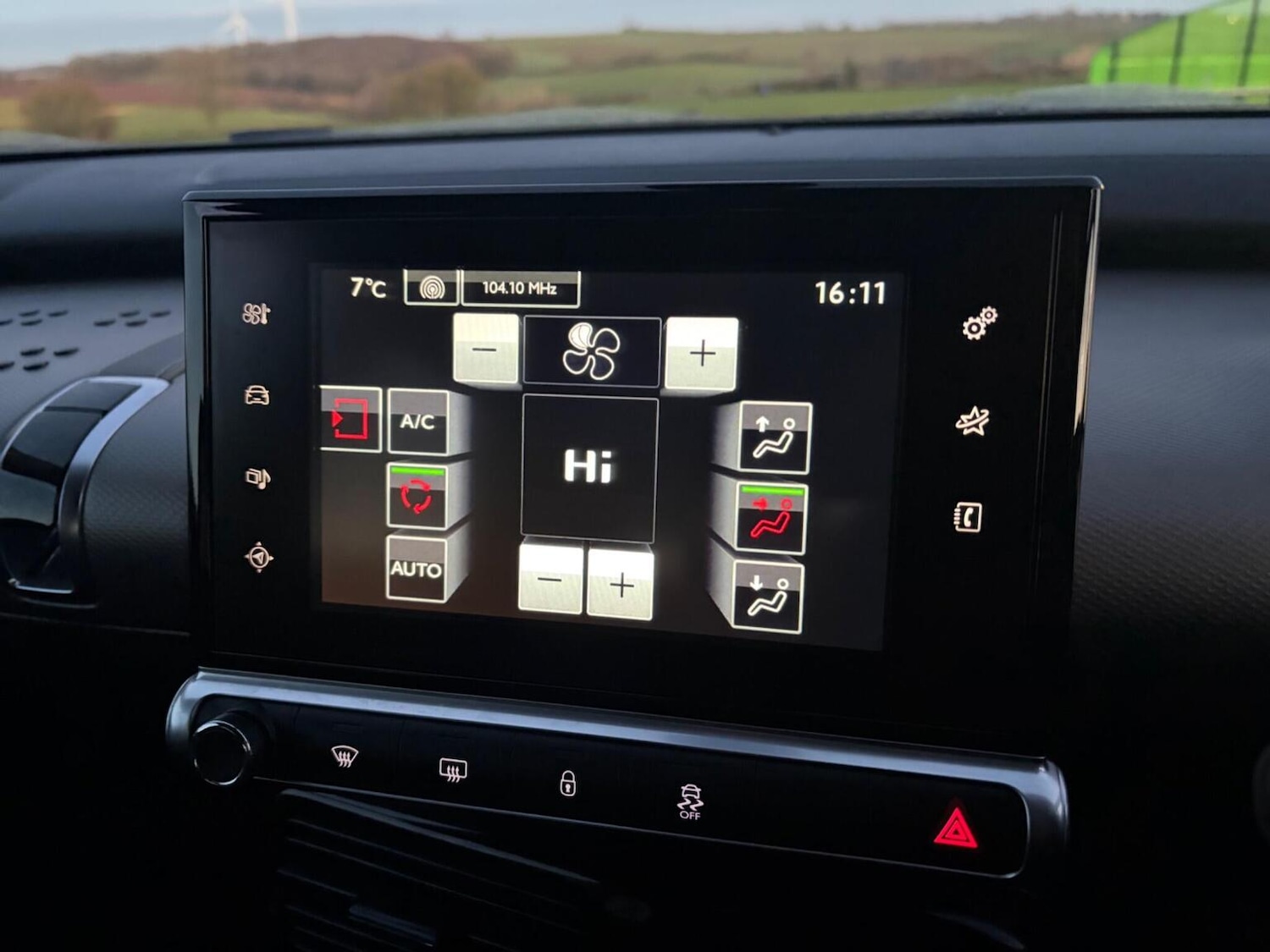 Used Citroen C4 Cactus 2016 for sale - 78209932: Photo 35