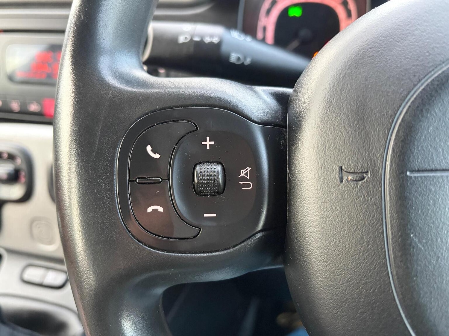 Used Fiat Panda 2015 for sale - 77465105: Photo 28