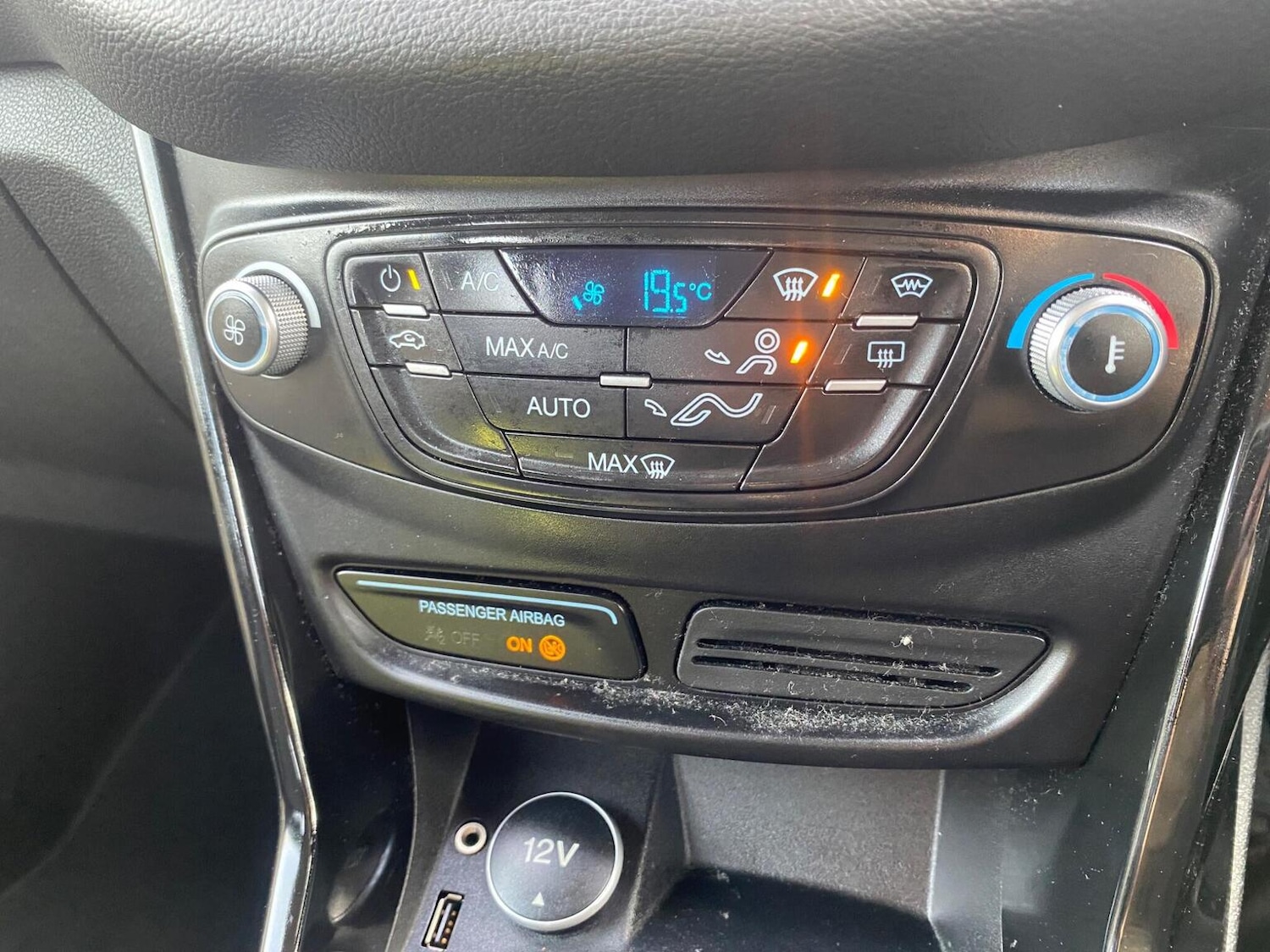 Used Ford B-MAX 2013 for sale - 77675639: Photo 19