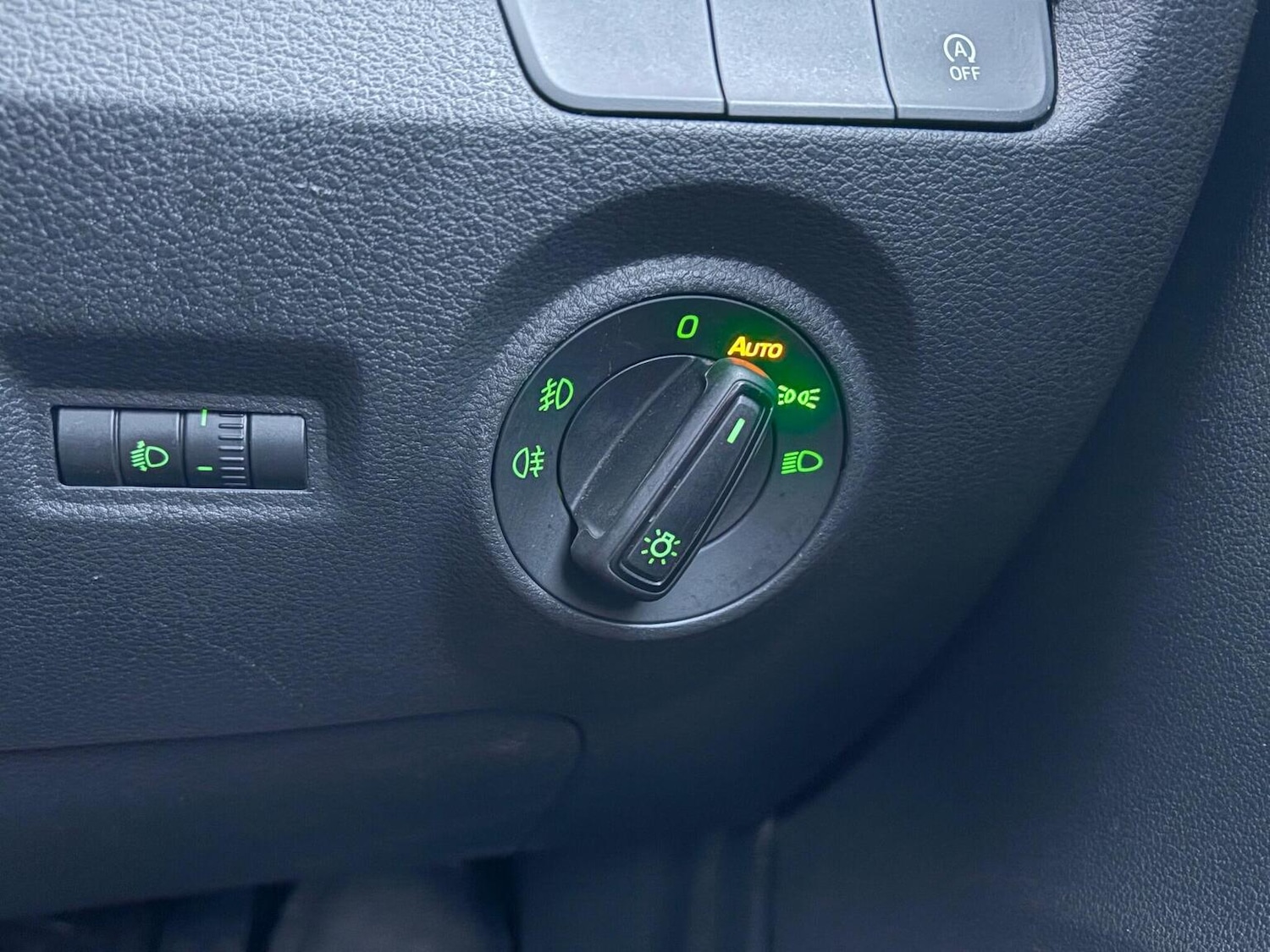 Used Skoda Fabia 2016 for sale - 77113123: Photo 19