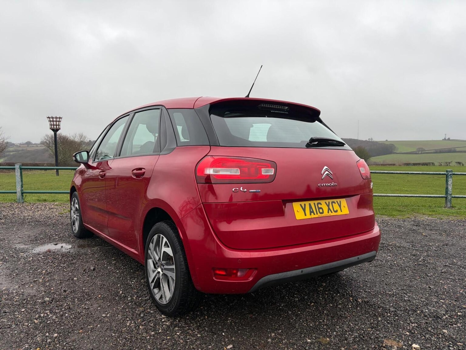 Used Citroen C4 Picasso 2016 for sale - 78098204: Photo 8