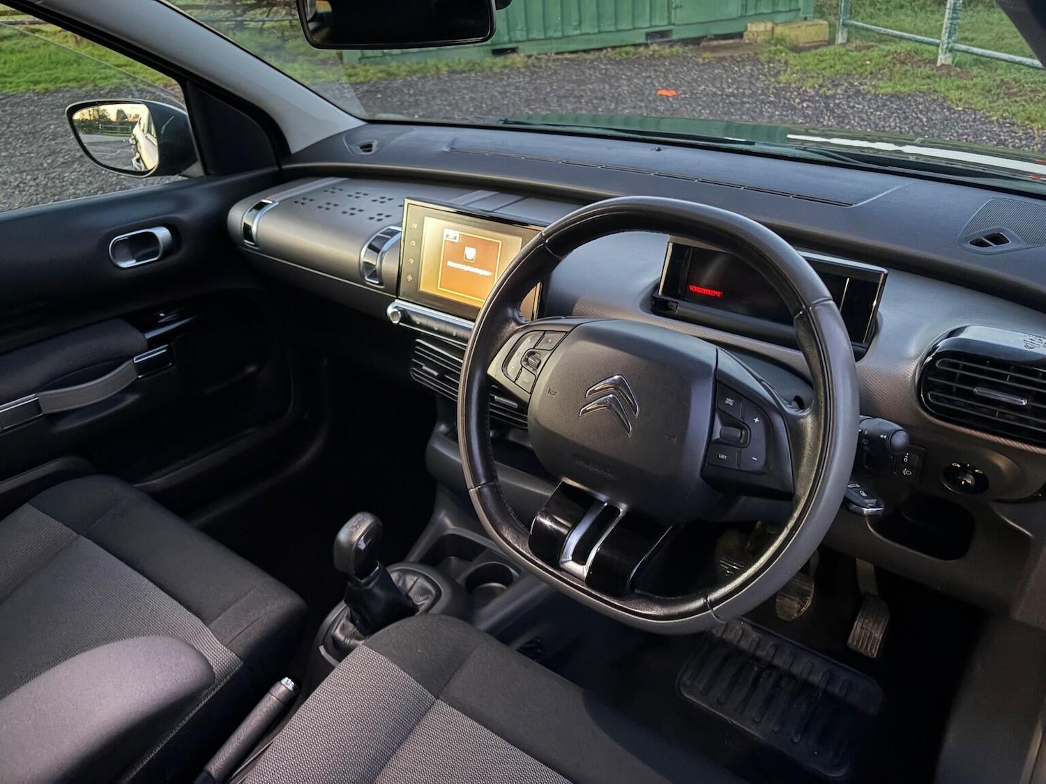 Used Citroen C4 Cactus 2016 for sale - 76911135: Photo 18