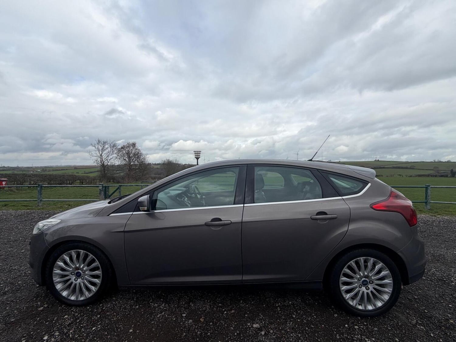 Used Ford Focus 2013 for sale - 77707246: Photo 2