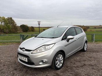 Used Ford Fiesta 2010 for sale - 76497571: Photo