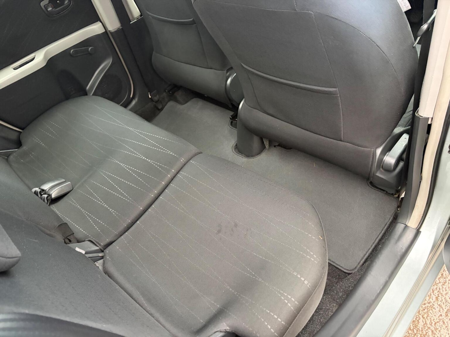 Used Toyota Yaris 2007 for sale - 77277325: Photo 12