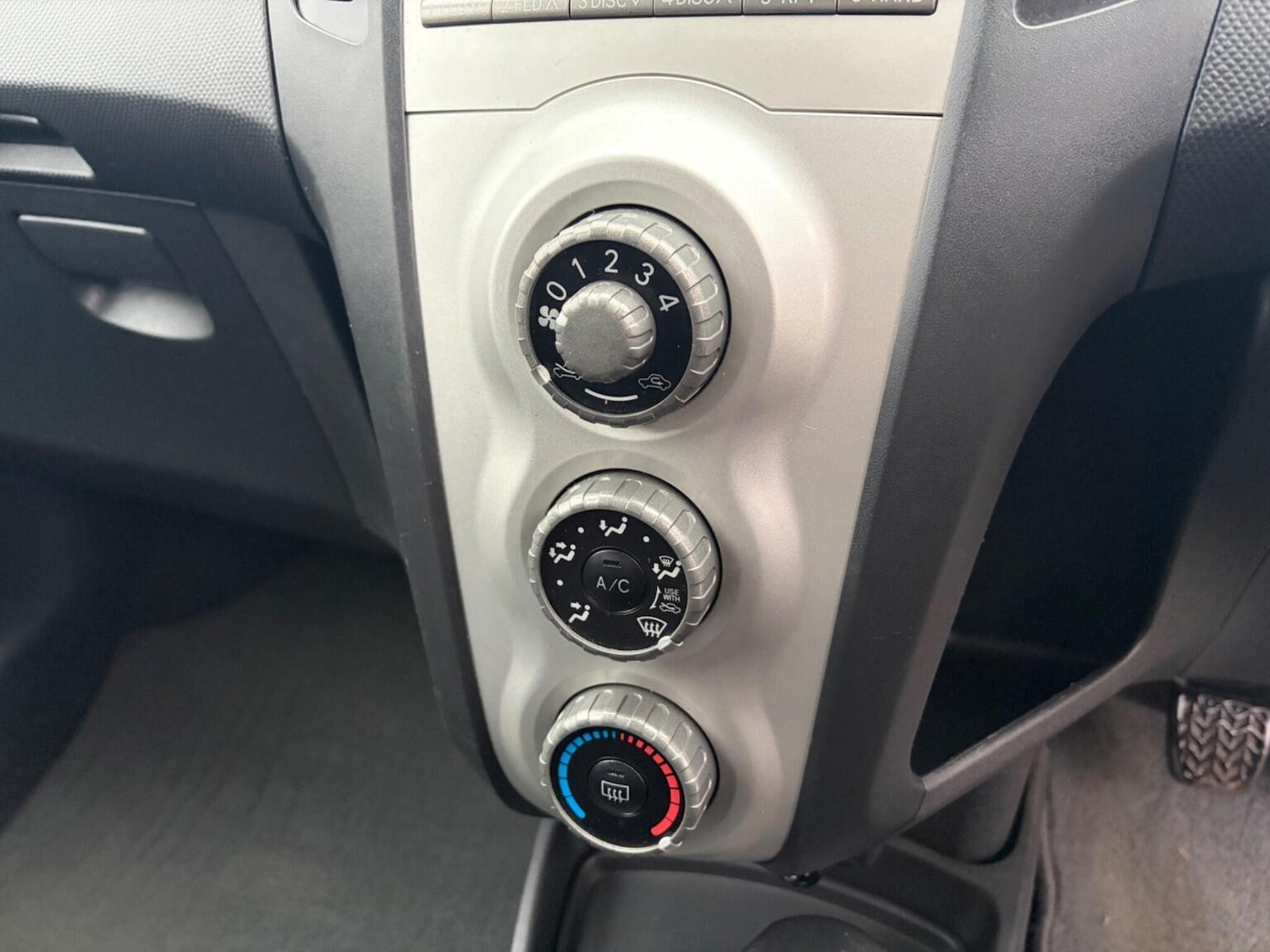 Used Toyota Yaris 2007 for sale - 77277325: Photo 19