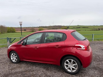 Used Peugeot 208 2013 for sale - 78209985: Photo