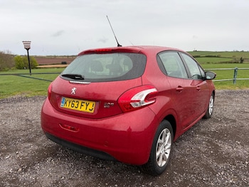 Used Peugeot 208 2013 for sale - 78209985: Photo