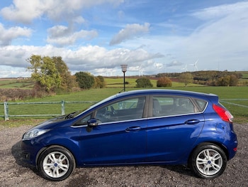 Used Ford Fiesta 2015 for sale - 76497518: Photo