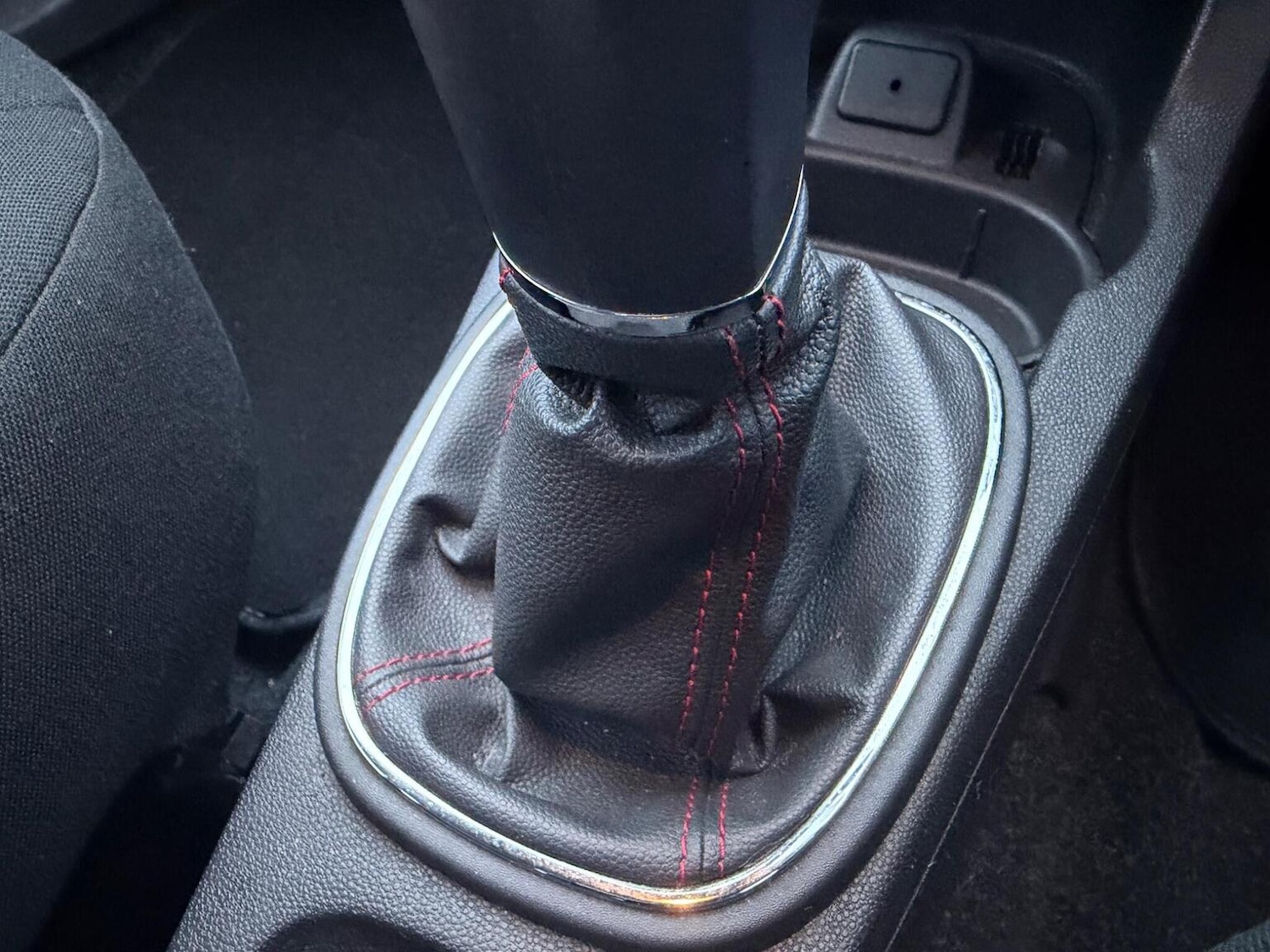 Used Vauxhall Corsa 2013 for sale - 77385330: Photo 25