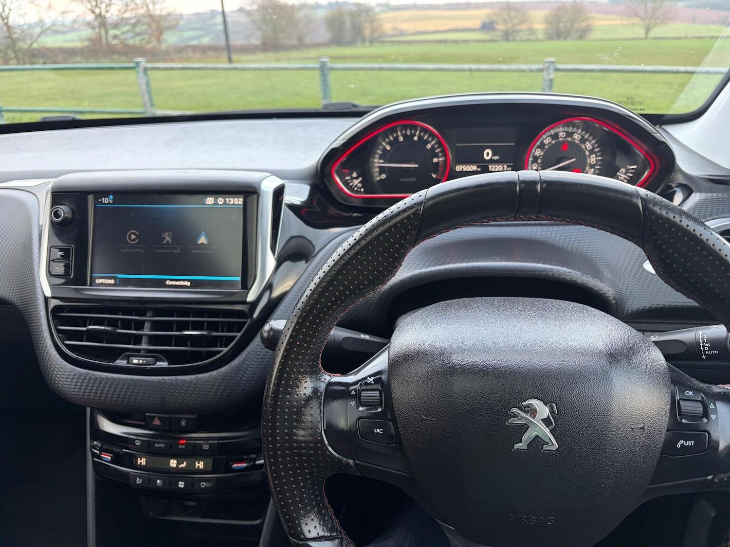 Used Peugeot 2008 2018 for sale - 77020564: Photo 11