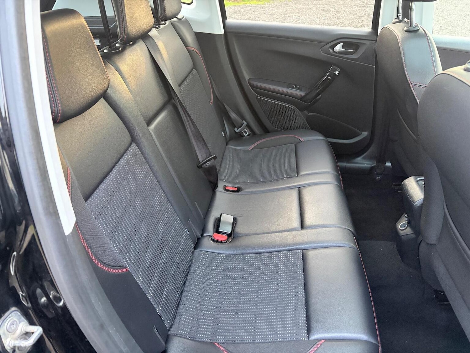 Used Peugeot 2008 2018 for sale - 77020564: Photo 14