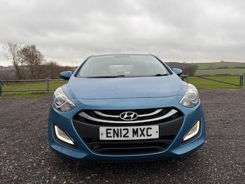Used Hyundai i30 2012 for sale - 77310689: Photo