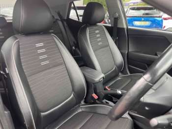 Used Kia Stonic 2022 for sale - 75260109: Photo