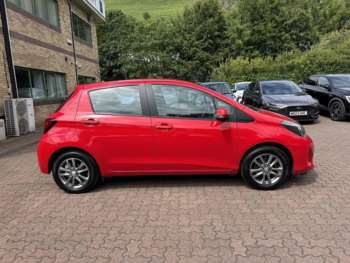 Used Toyota Yaris 2015 for sale - 75123134: Photo