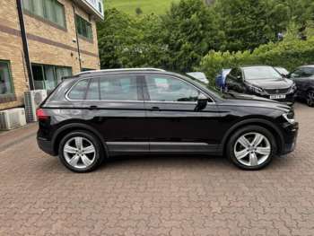 Used Volkswagen Tiguan 2020 for sale - 74973774: Photo