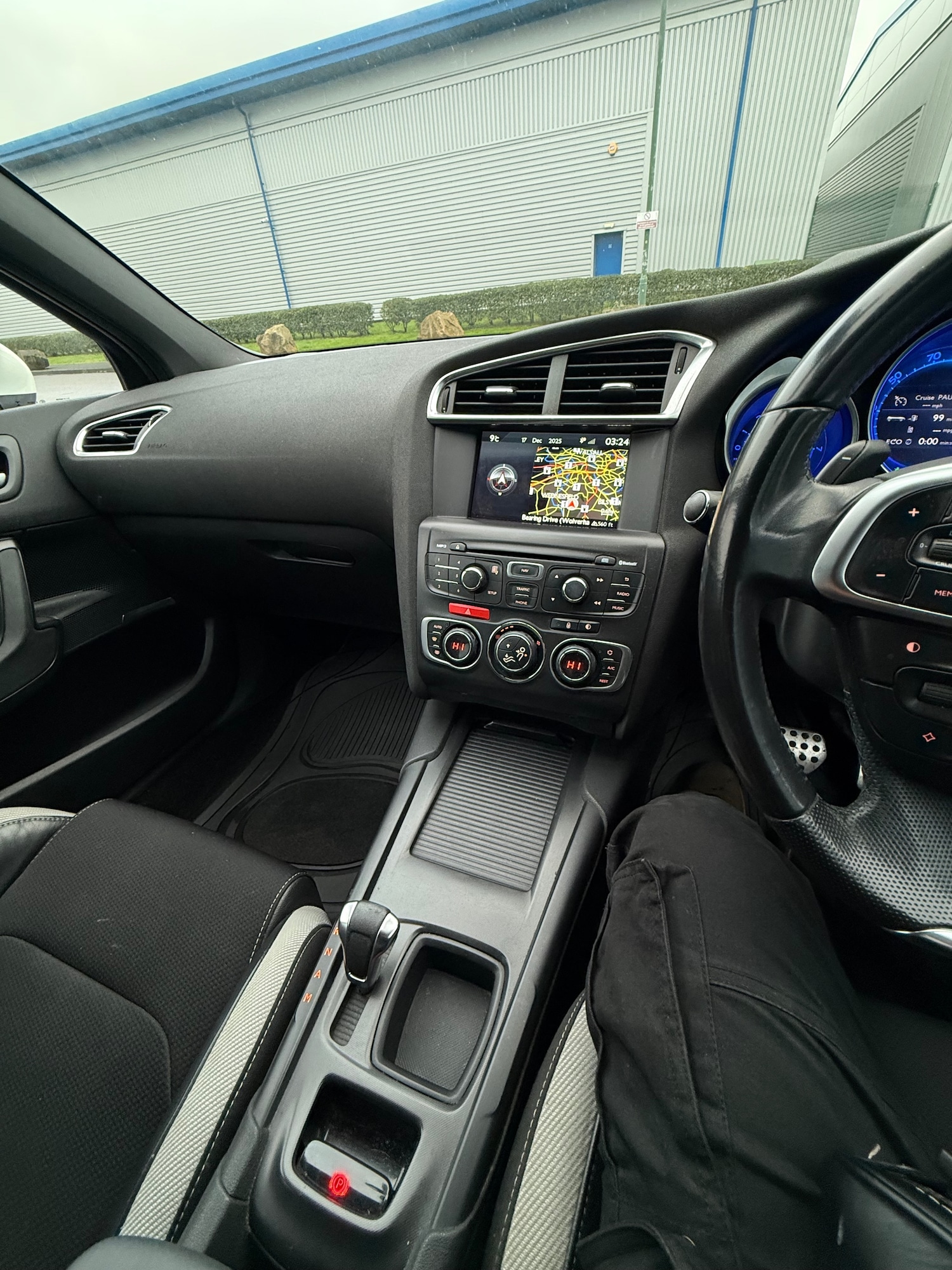 Used Citroen DS4 2013 for sale - 76971152: Photo 14