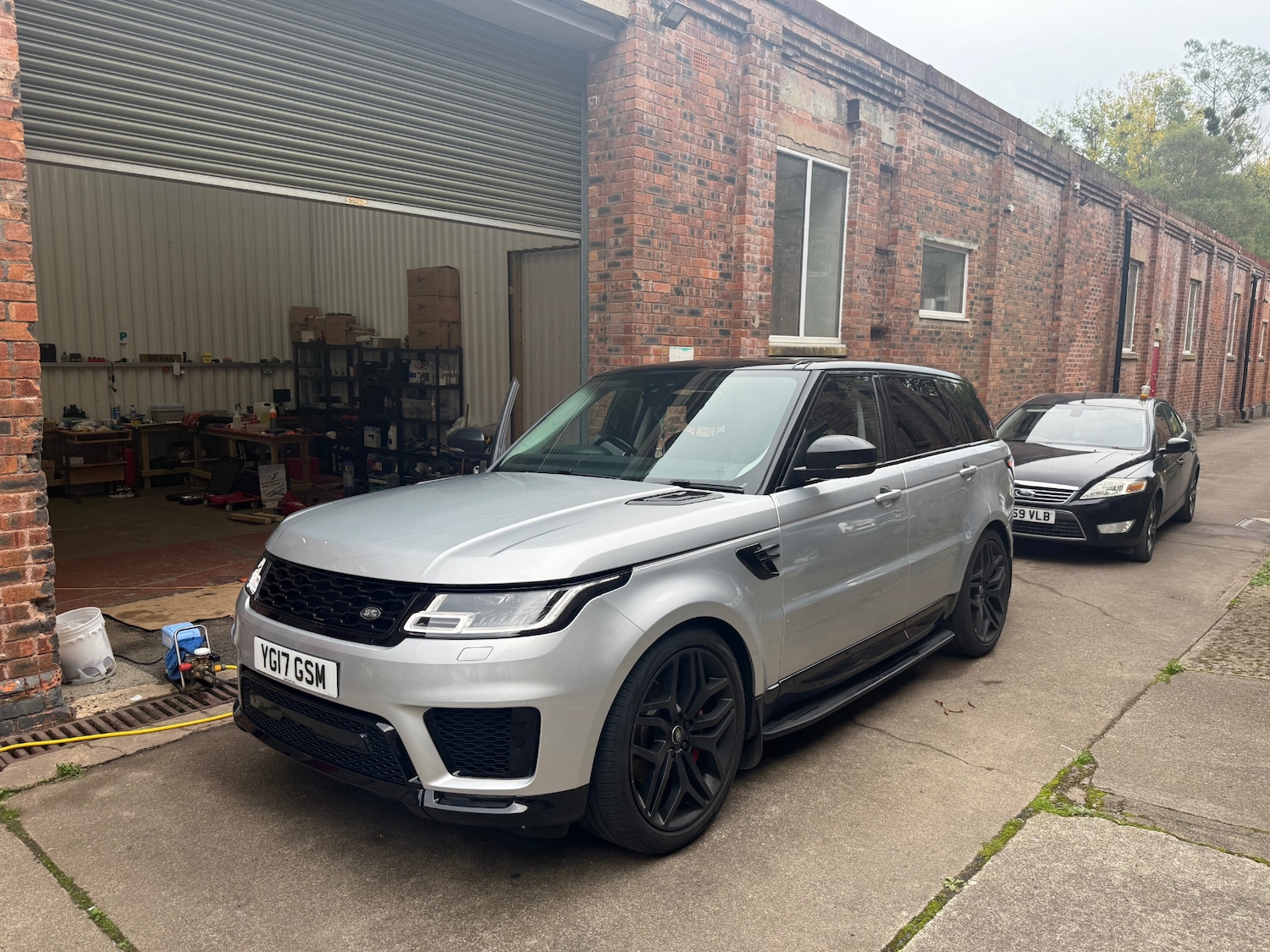 Used Land Rover Range Rover Sport 2017 for sale - 76157306: Photo 15