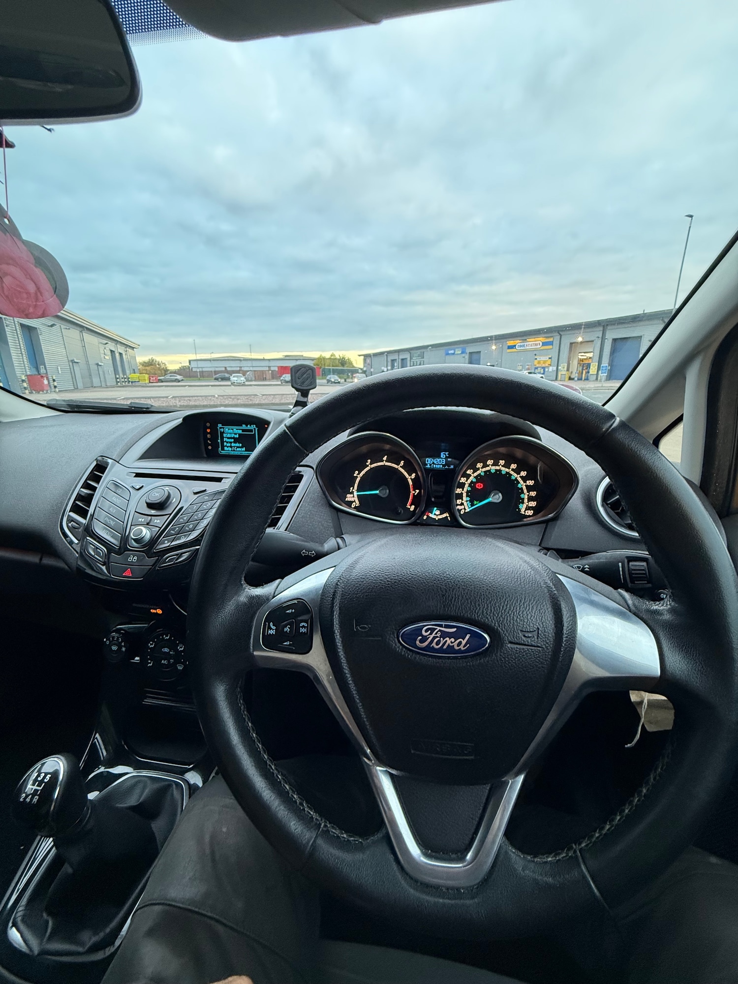 Used Ford Fiesta 2014 for sale - 76119481: Photo 12