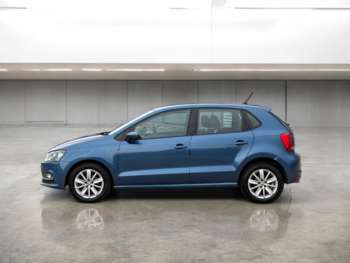 Used Volkswagen Polo 2015 for sale - 74483108: Photo