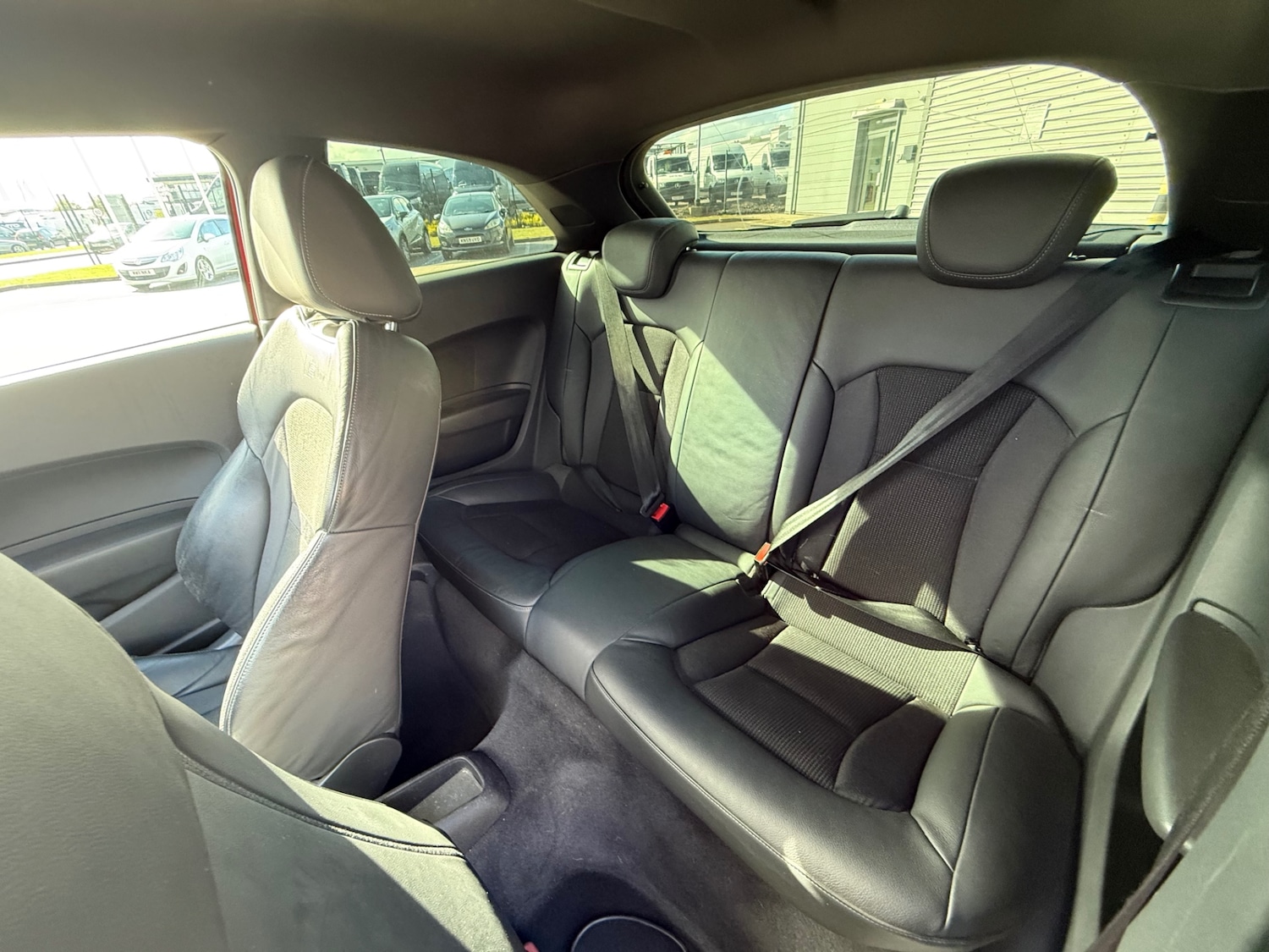 Used Audi A1 2011 for sale - 75921800: Photo 9